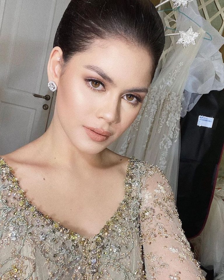 Selamat bernikah! Menantu Tengku Adnan jadi perhatian, dipuji cantik ...