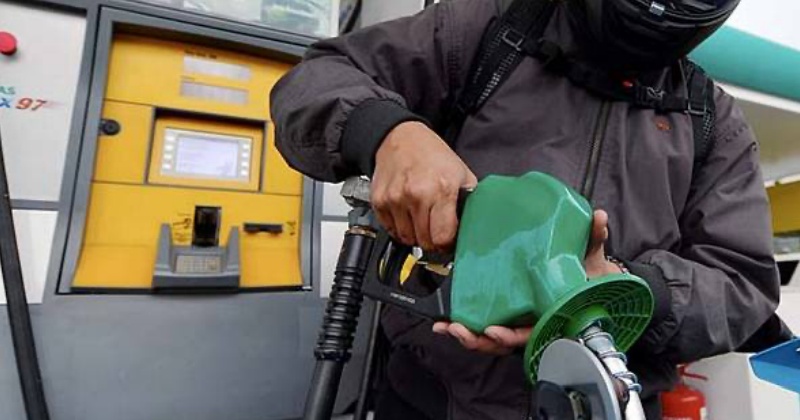 Harga petrol RON97 turun 10 sen, RON95 & diesel kekal hingga 14 Disember