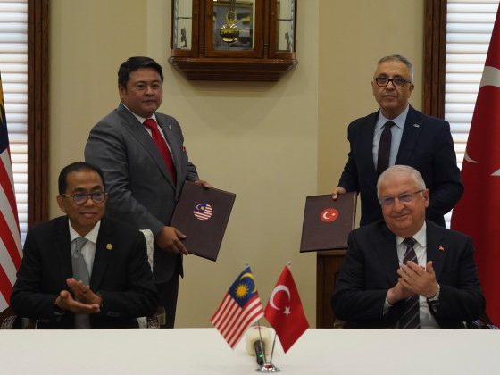 Malaysia perkukuh kerjasama pertahanan