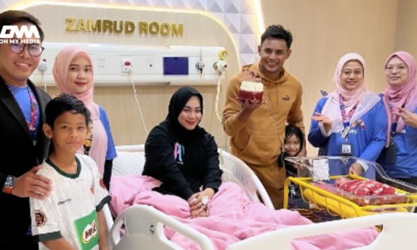 Ayu Raudhah timang anak ketujuh