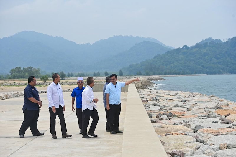 Projek tebatan banjir