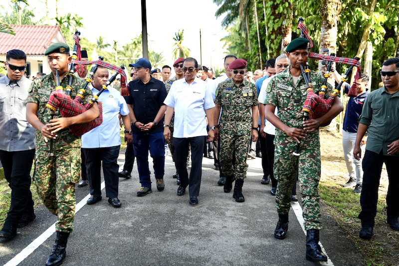 Kampung Angkat MADANI