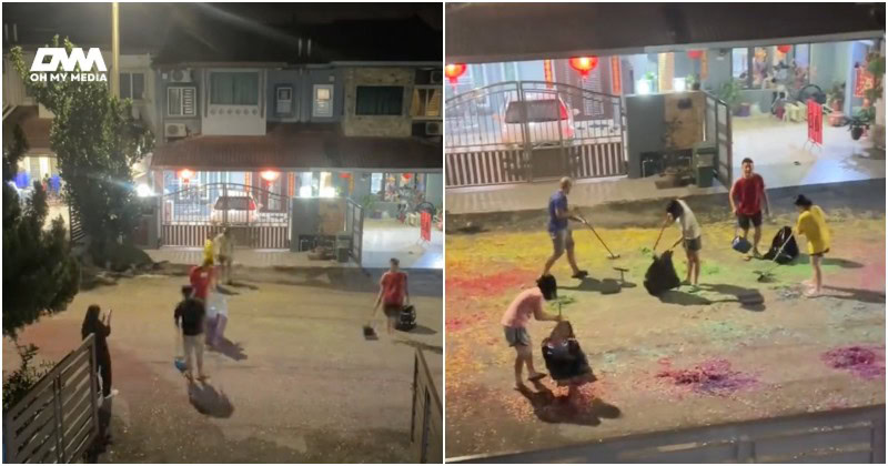 “Dah main kemas balik” -Keluarga dipuji sapu jalan lepas bakar mercun malam CNY