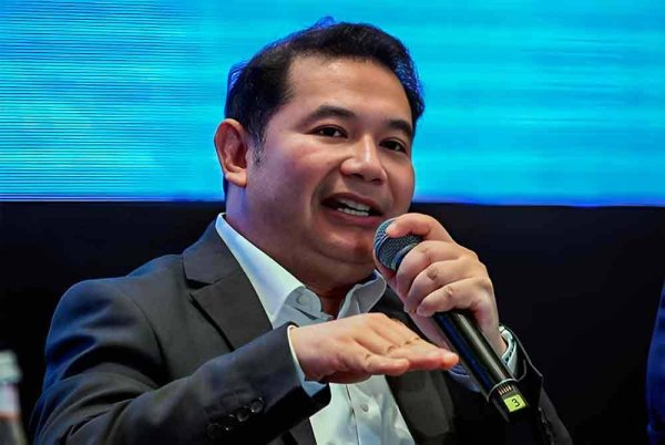 Yang Berhenti Menteri