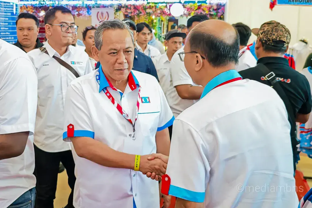Tidak akan keluar parti