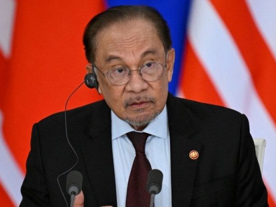 Anwar ambil maklum cadangan lanjut usia persaraan