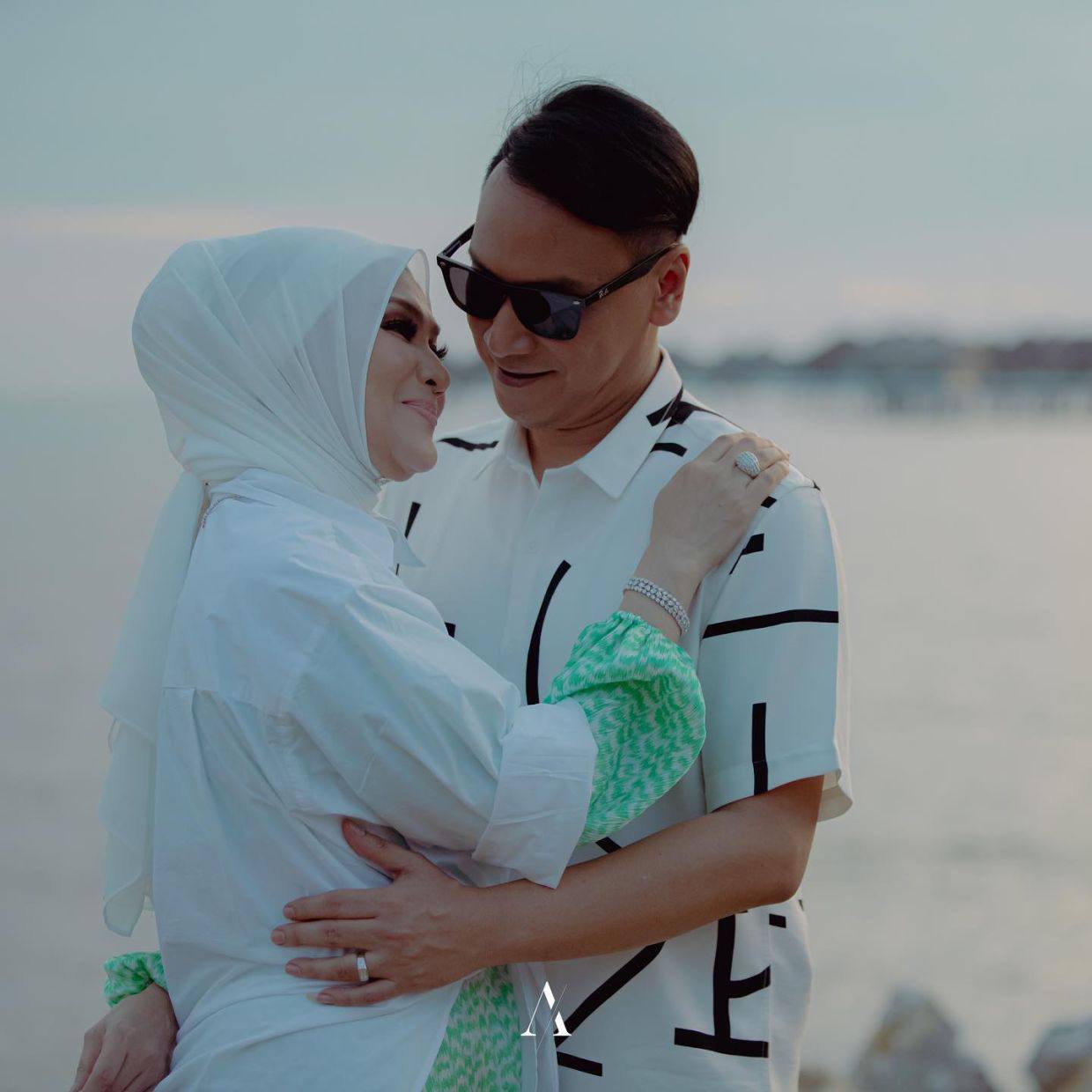 Mas Idayu sudah bercerai