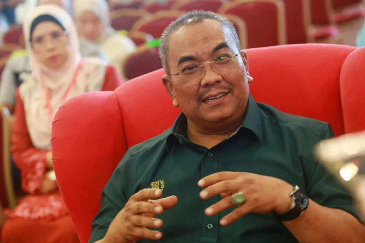 Nurul Izzah menang