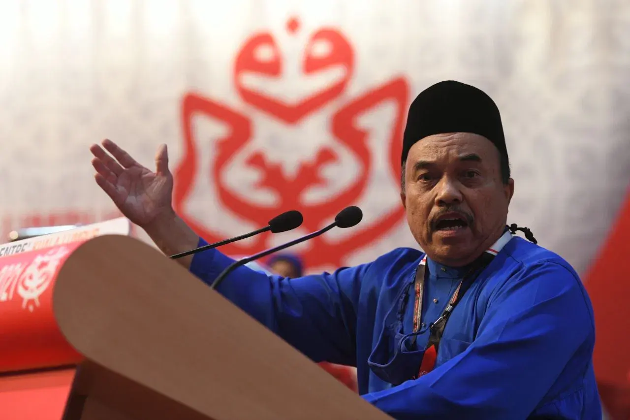 Hishammuddin masuk semula UMNO