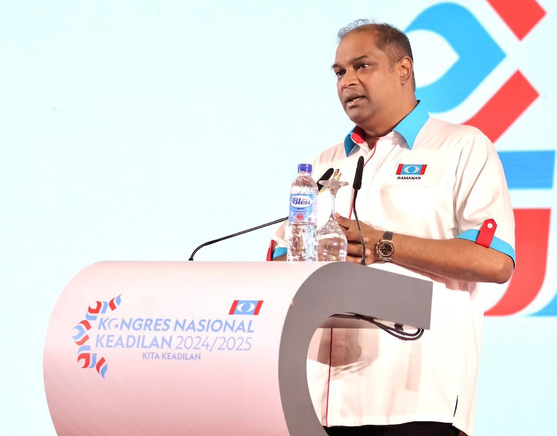 Dua jawatan menteri