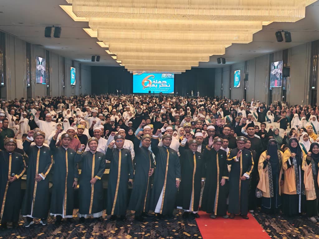 Majlis Haflah Takrimiah AKMAL rai 150 huffaz, hafal 30 juzuk kurang dari setahun