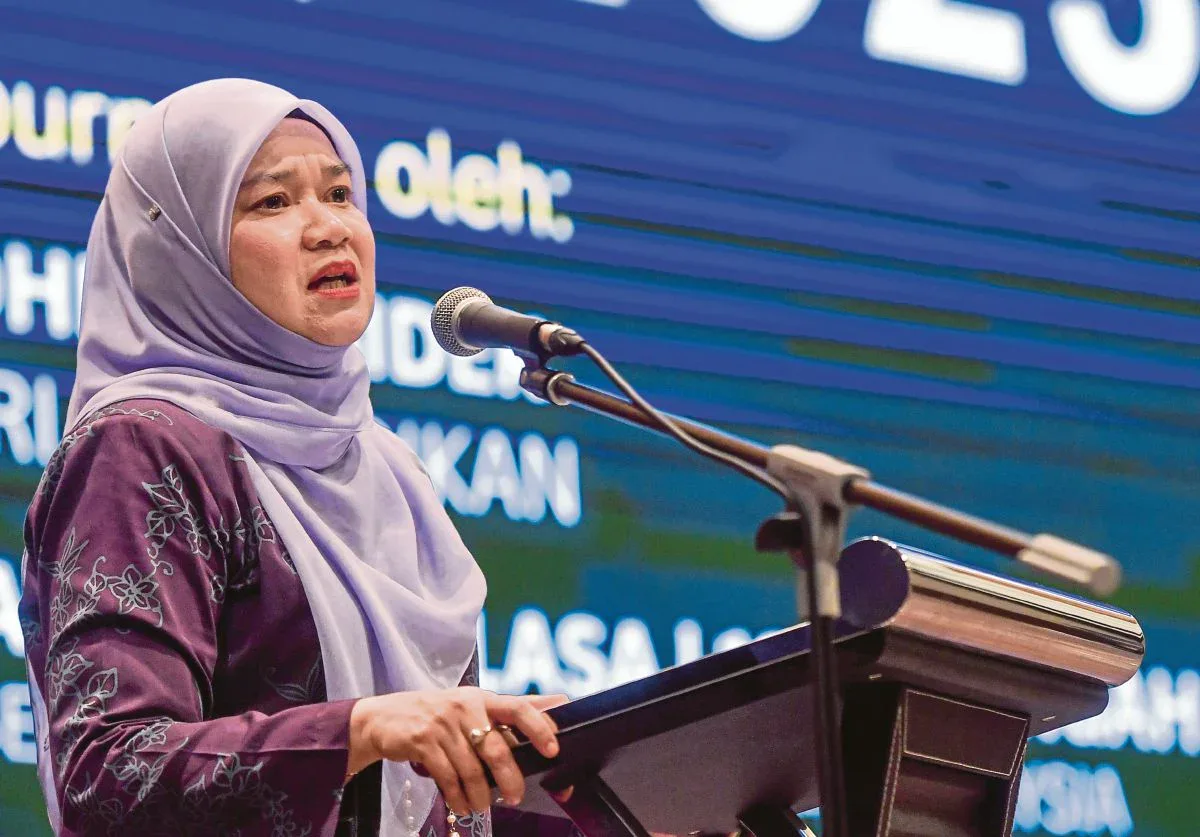 300 biasiswa 
