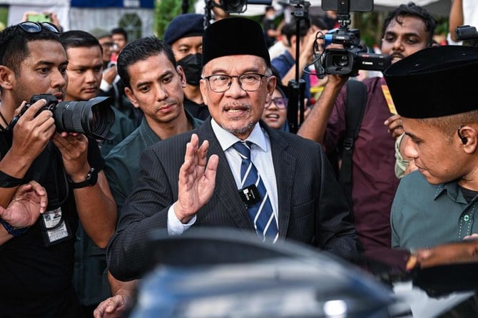 kejutan istimewa