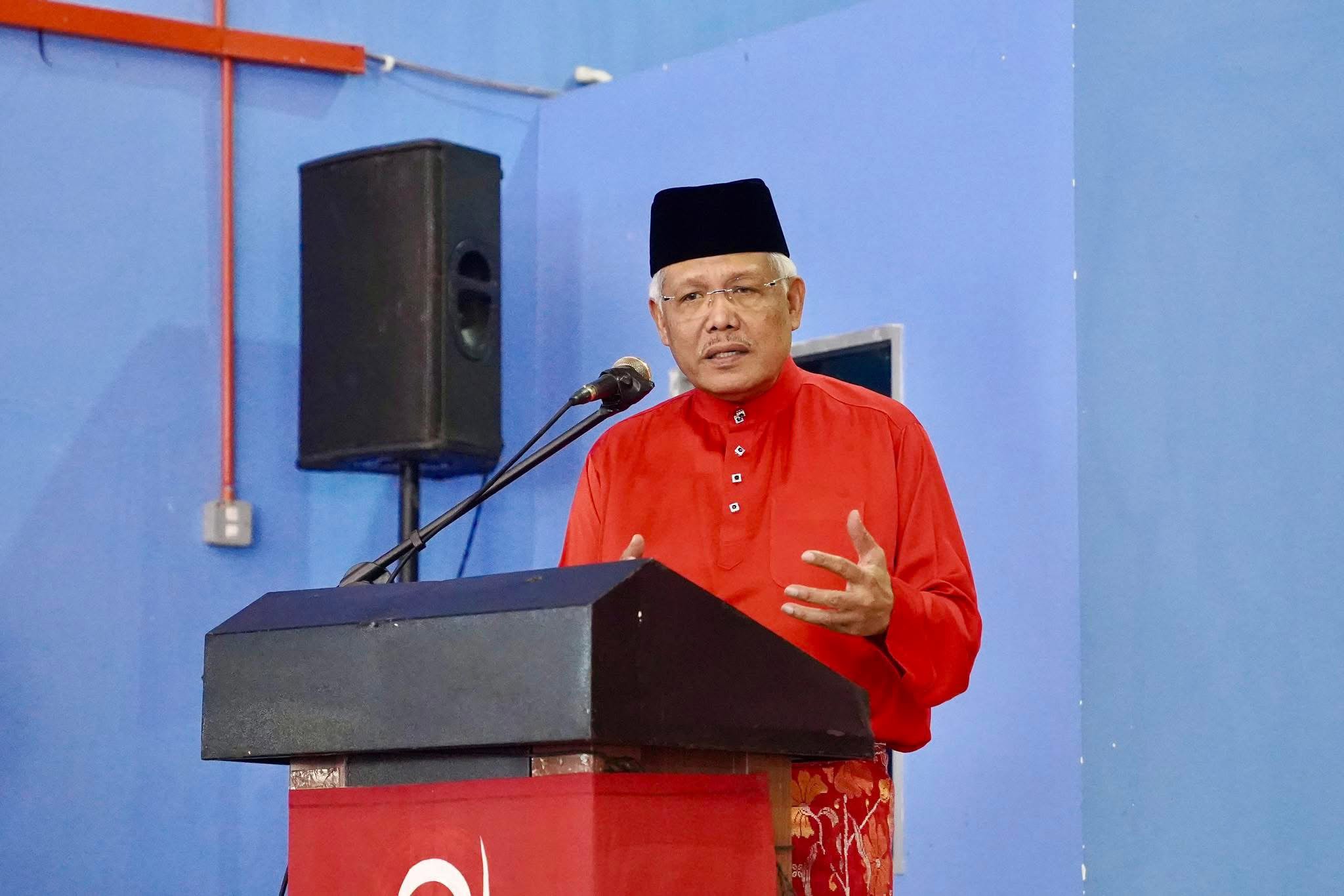 Hamzah Zainudin desak