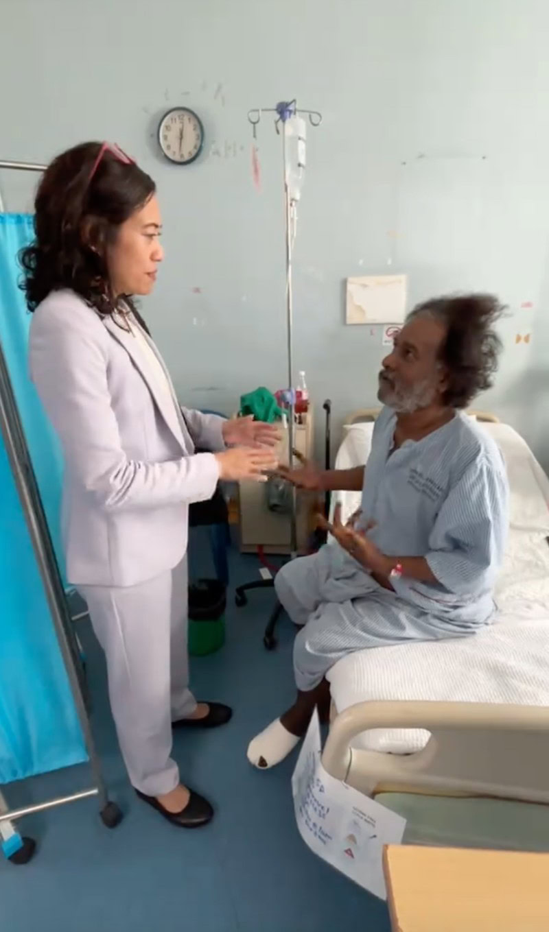Syerleena ziarah Sathiya