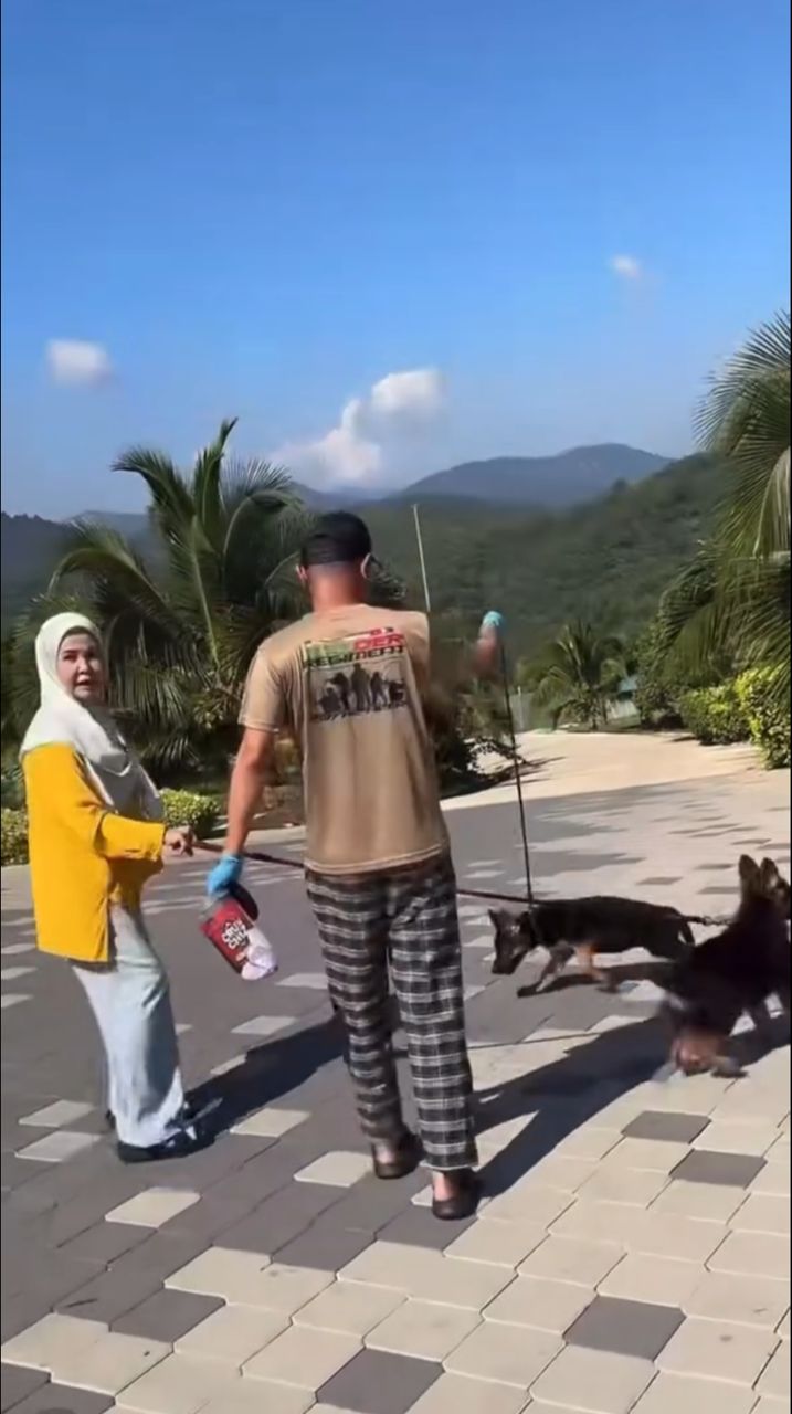 bonda rozita Kongsi cara bela anjing 