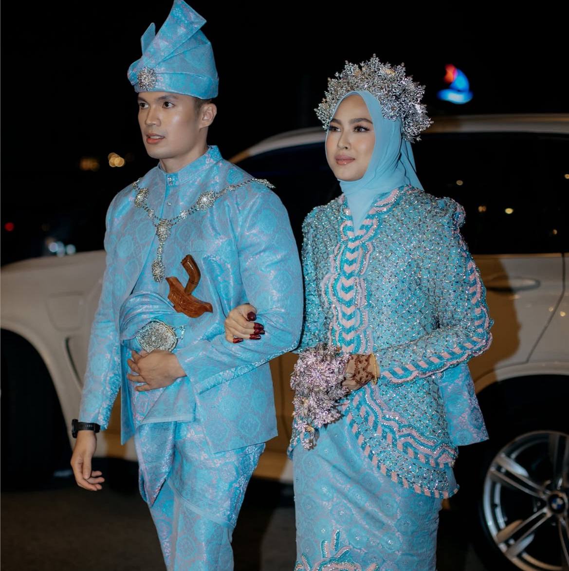 Elfira Loy pertahankan adik