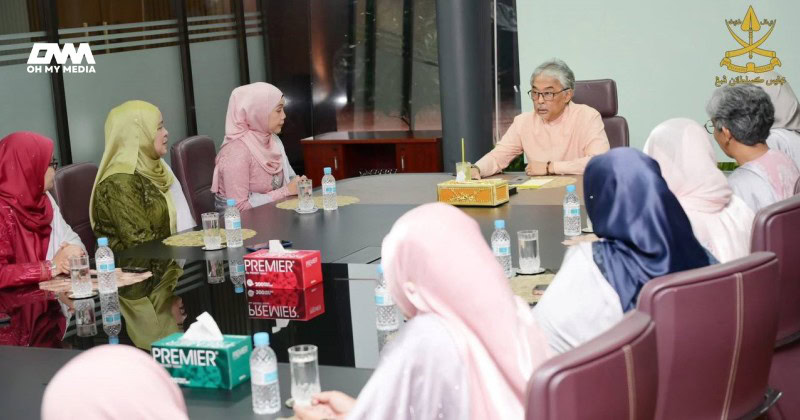 Sultan Pahang gesa haramkan vape