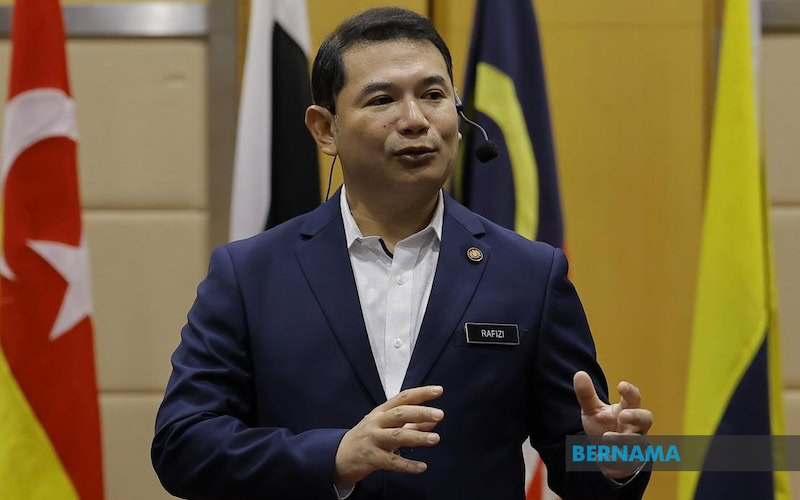12 parti pembangkang