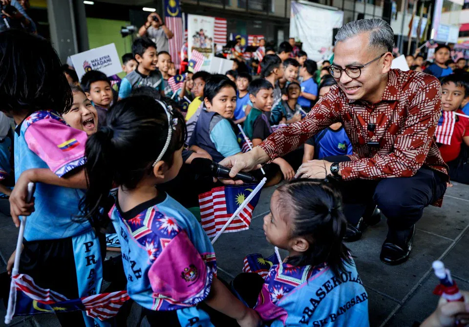 Kes Zara Qairina: Hormati keluarga, henti sebar kandungan palsu – Fahmi