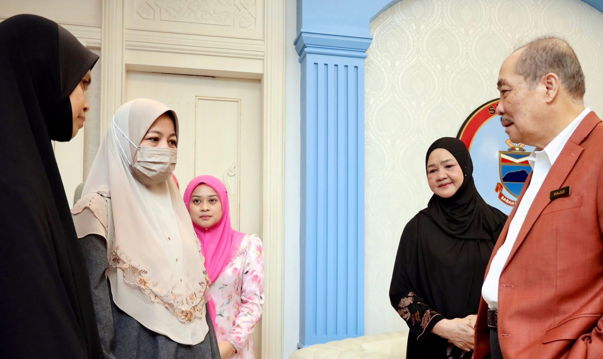 Hajiji Noor jumpa ibu Zara
