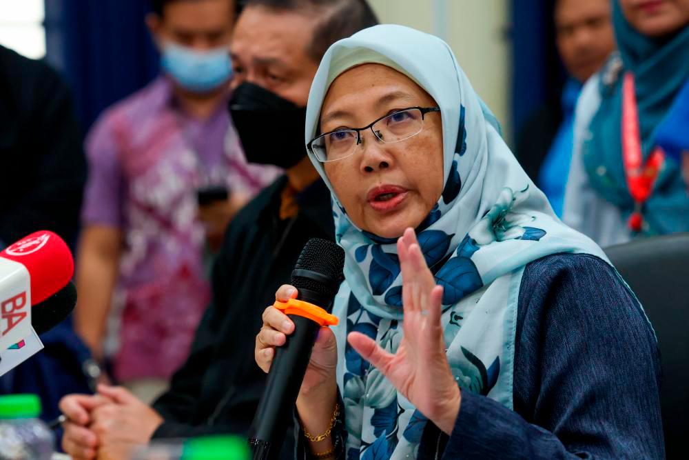 dr zaliha