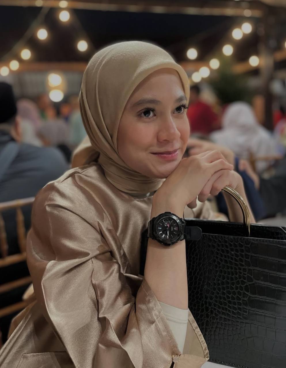 Fara Salleh Mahkamah sahkan pernikahan