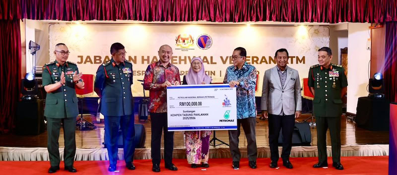 Tabung Pahlawan