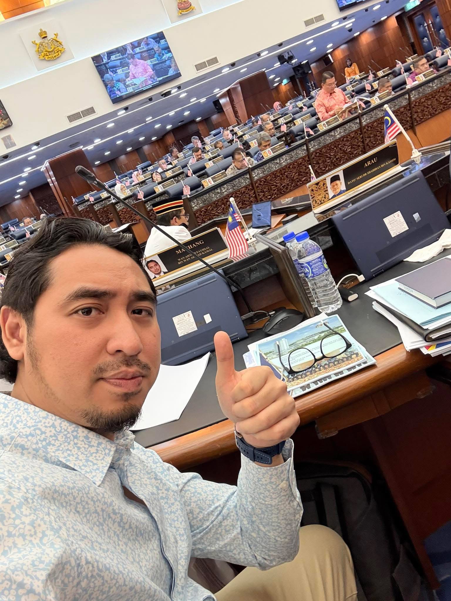 Tetap setia dengan PAS