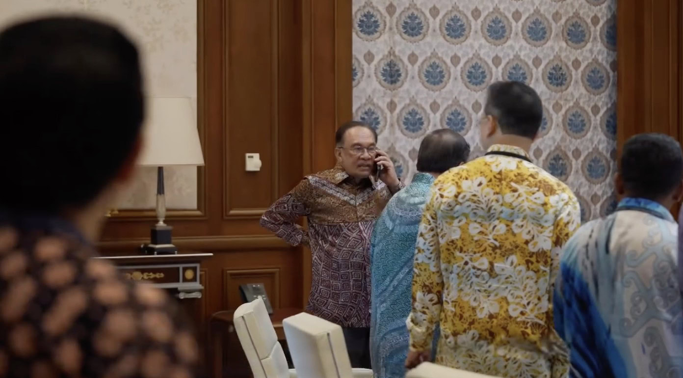 Usaha diplomatik