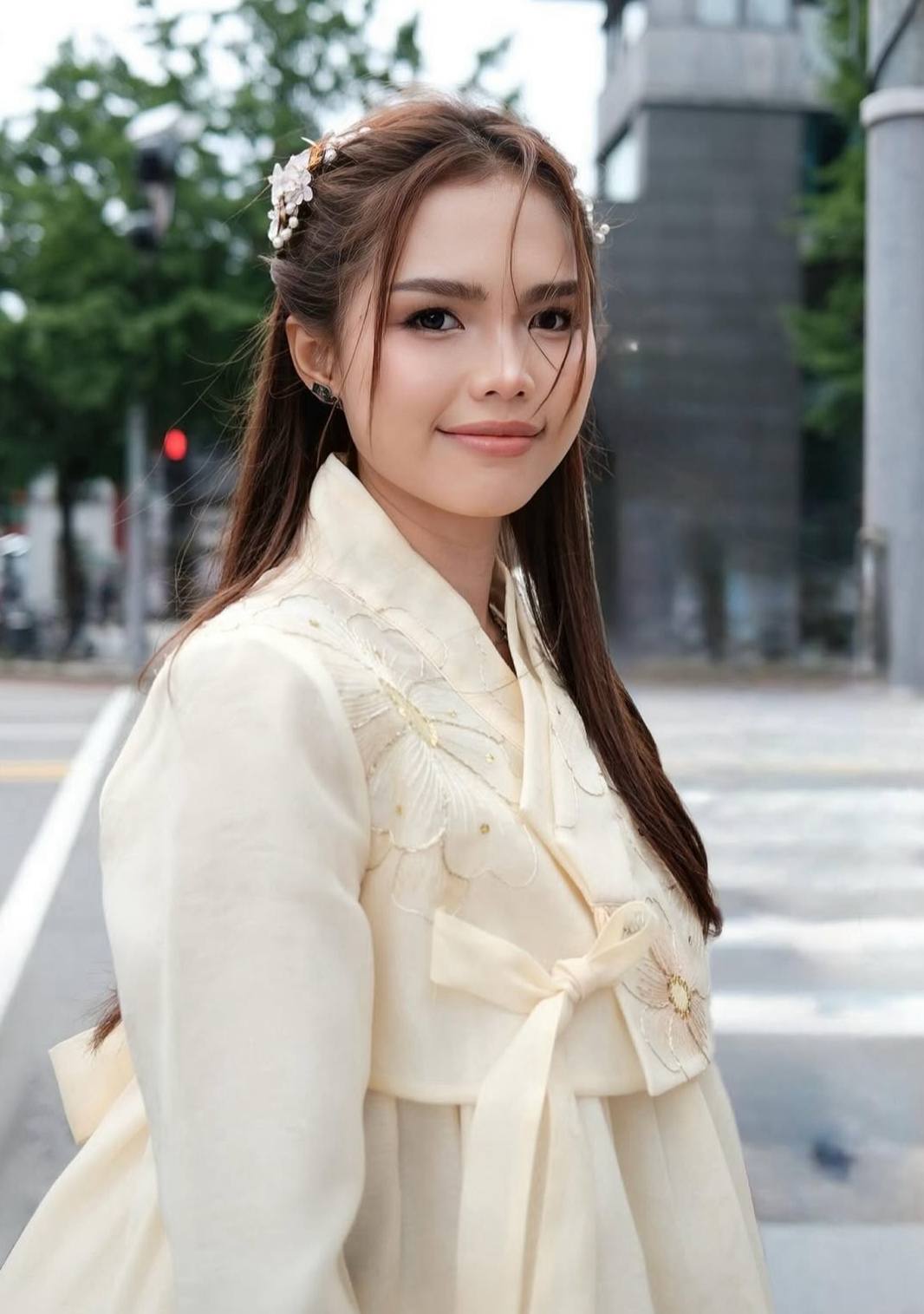 Mohon maaf promosi produk boikot bella astillah