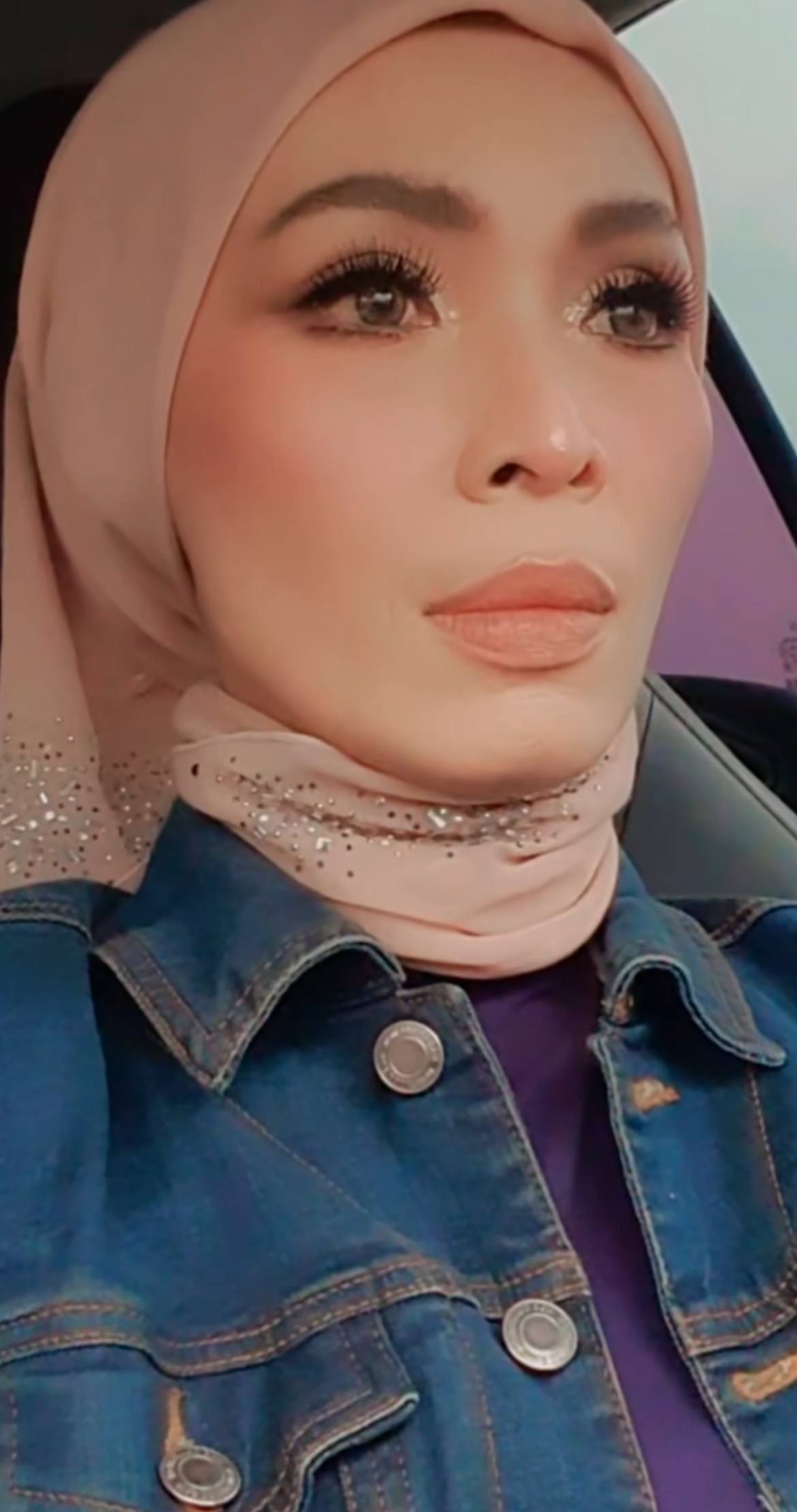 Amyza Aznan Sudah berhijab?