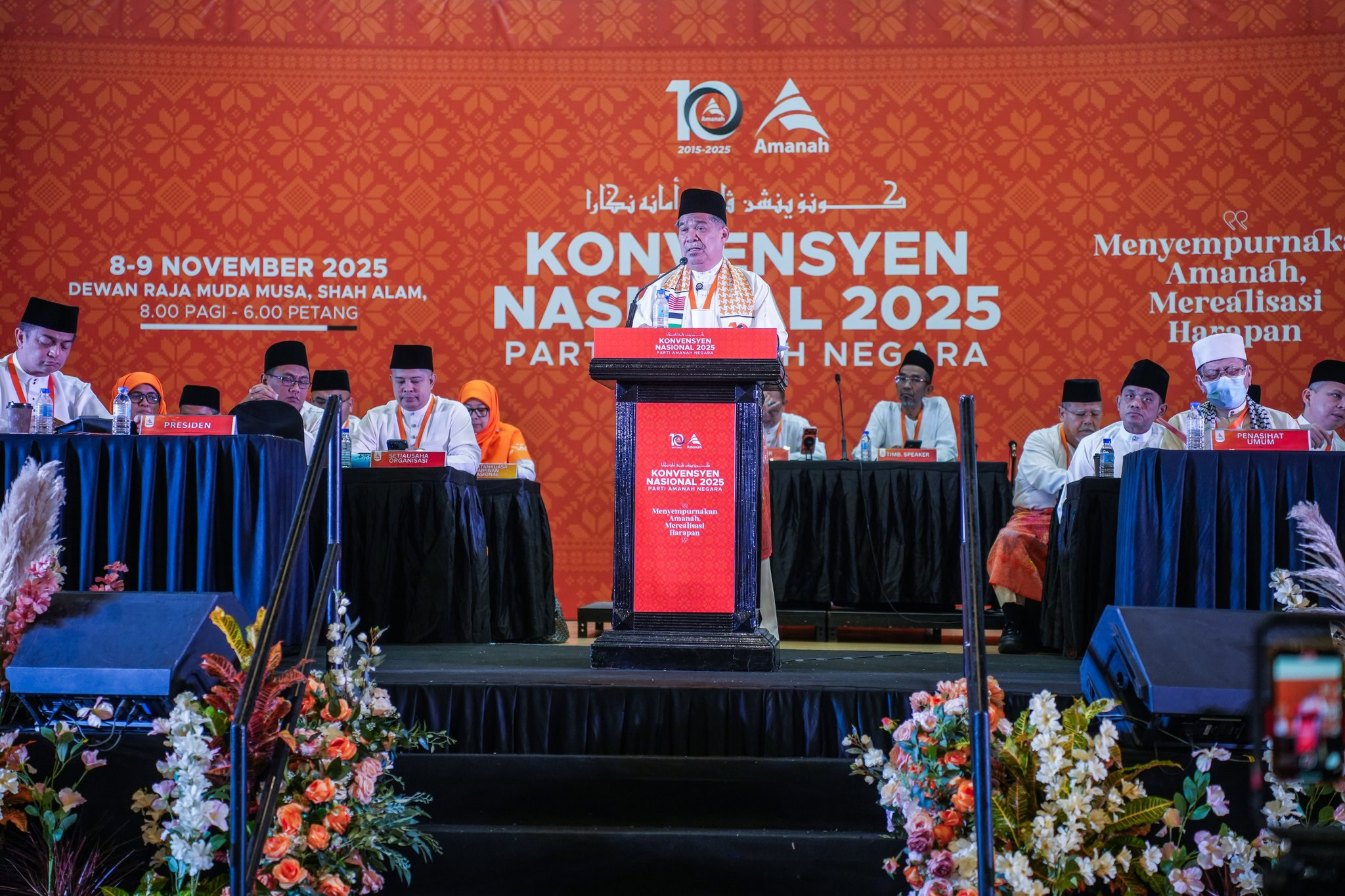 Membangun Bersama Islam