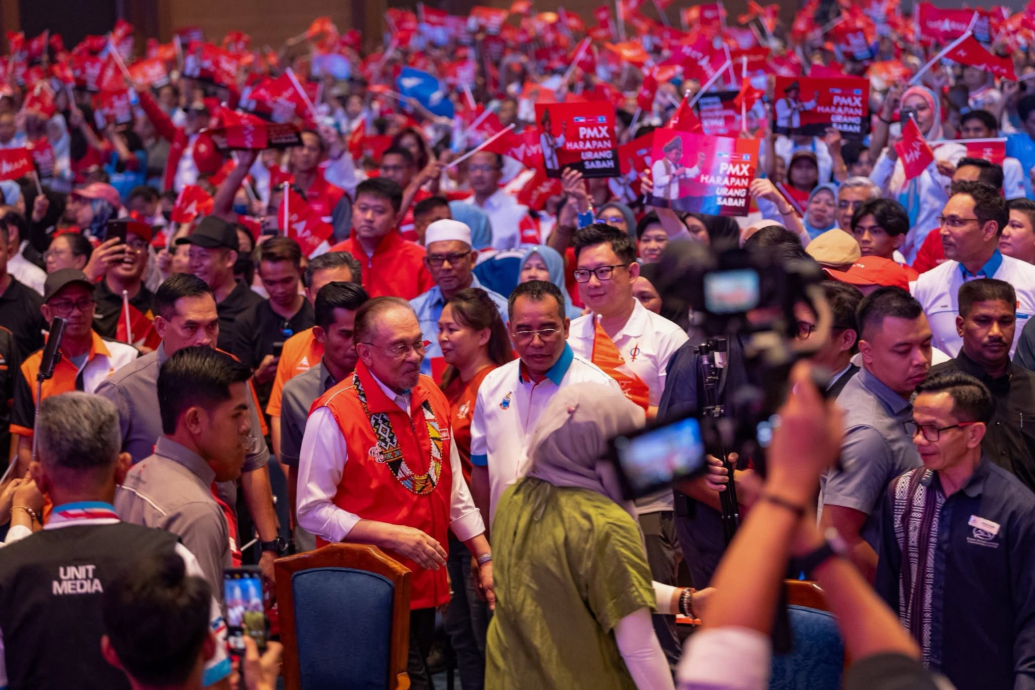 Guna kuasa bela nasib rakyat