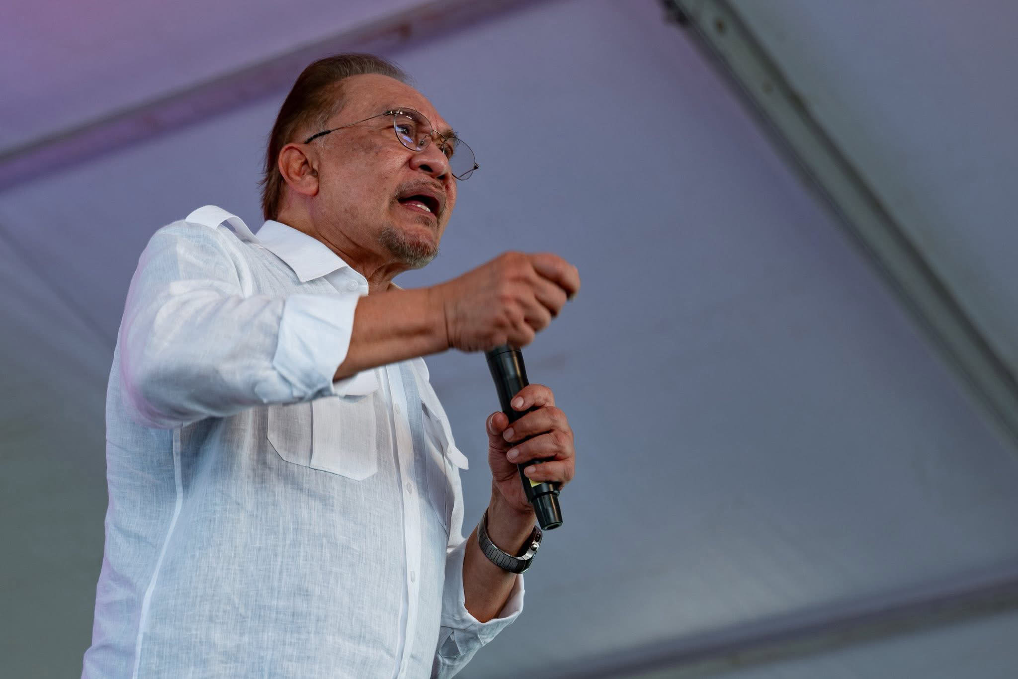 Pegawai keluarkan surat mohon pertimbangan wajar ditegur