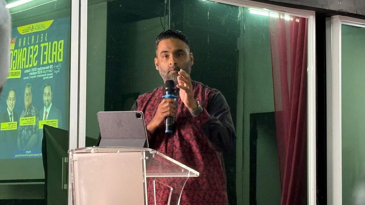 PAS tuntut penjelasan Loke