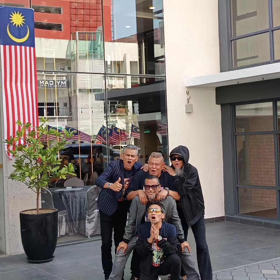 Yassin hargai rakan Senario