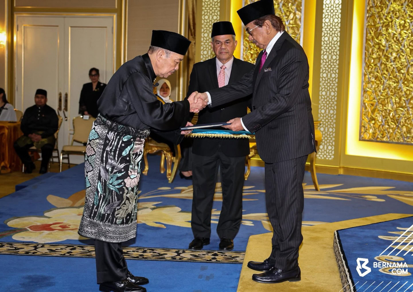 Menang majoriti 8,919 undi