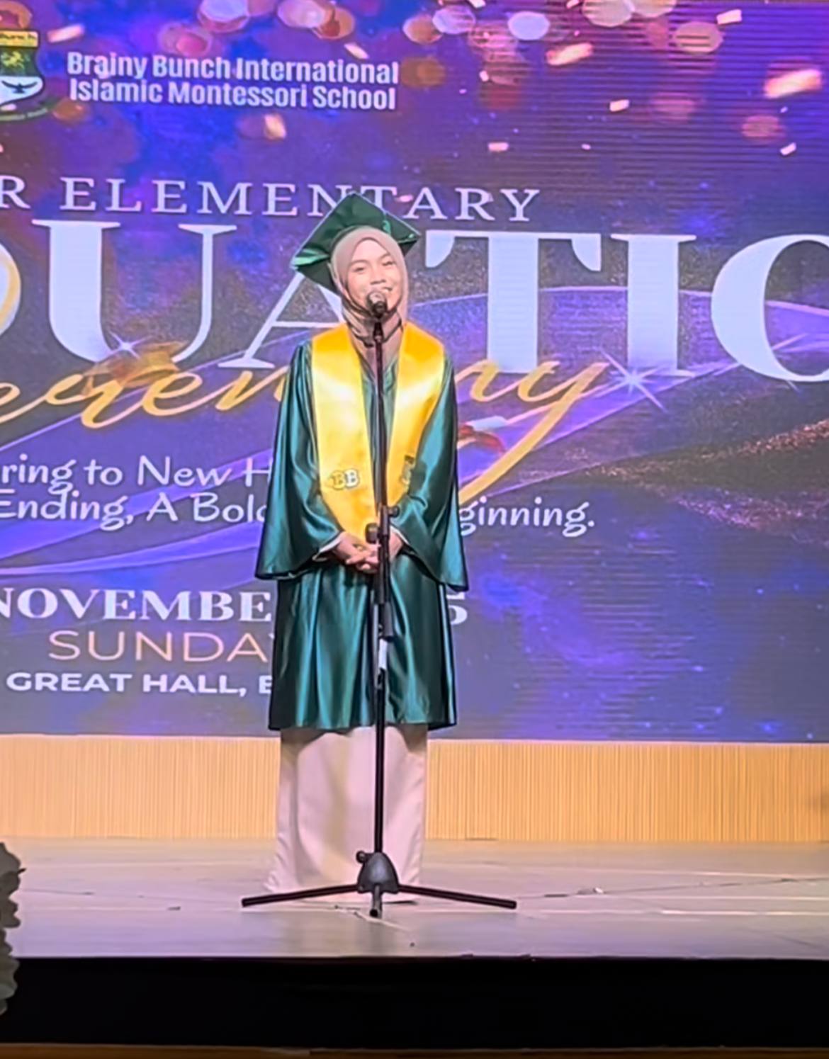 watie hanafiah Gagal tahan air mata