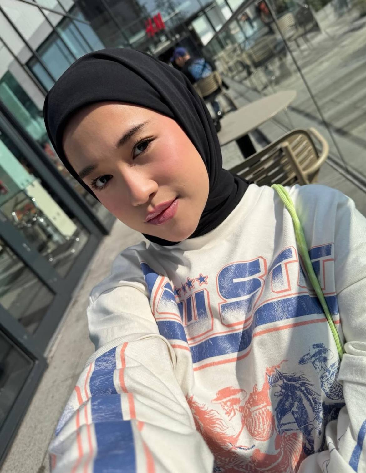 Ernie Zakri Impian jadi pramugari diperlekeh?