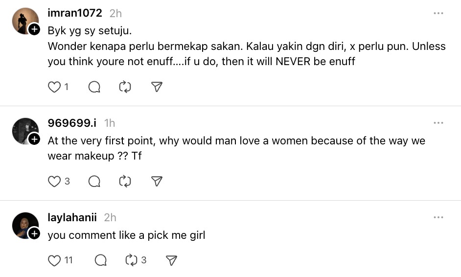 wanita mekap berlapis