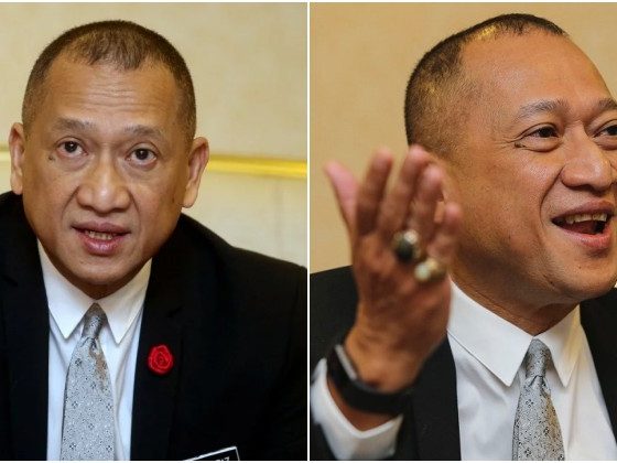 Nazri Aziz buka pintu