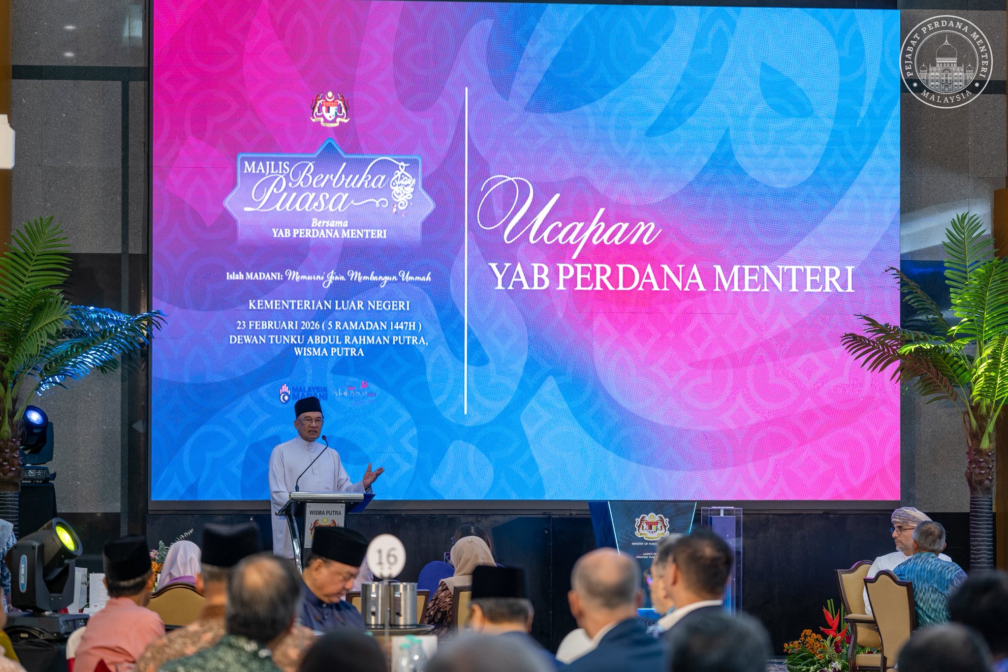 politik antarabangsa