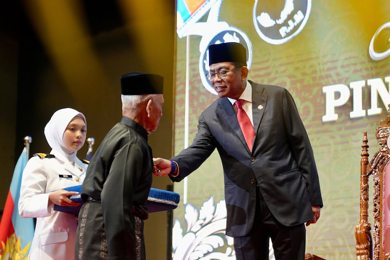 MINDEF sedang kerja keras