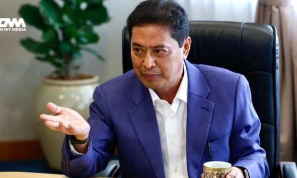 Azam Baki tuntut ganti rugi RM100 juta