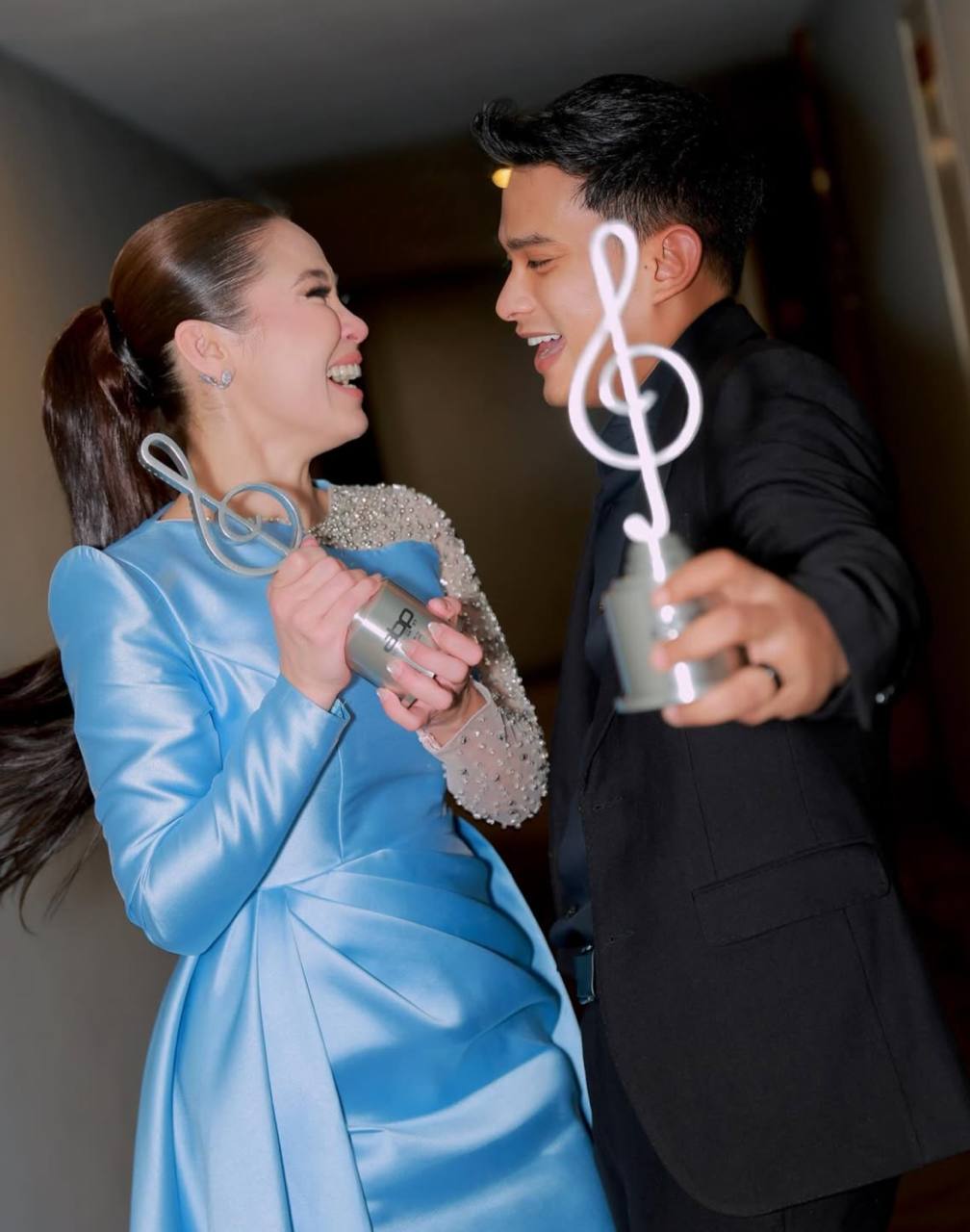 dj kidd emma maembong masuk kelab