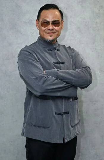 adam corrie Terkilan pemergian ibu