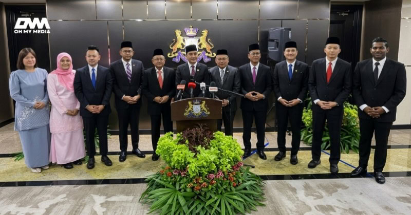Johor cipta sejarah! Lantik 10 Timbalan Exco perkukuh pentadbiran negeri Johor cipta sejarah! Lantik 10 Timbalan Exco perkukuh pentadbiran negeri