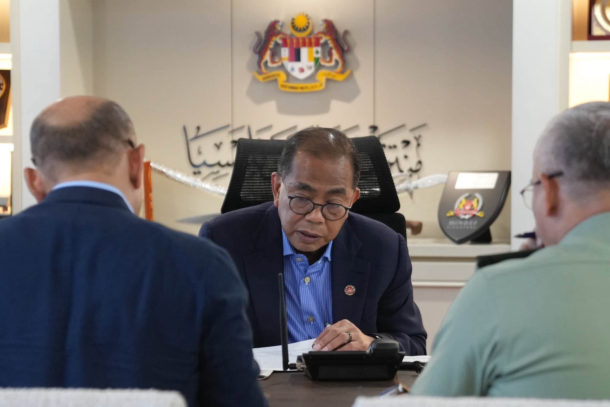 Malaysia sedia perkukuh kerjasama pertahanan dengan Iran -Khaled Nordin Malaysia sedia perkukuh kerjasama pertahanan dengan Iran -Khaled Nordin