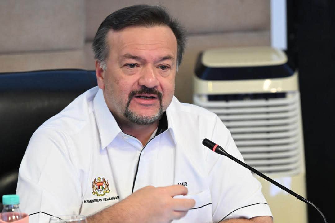 Kerajaan teliti pemindahan kuota subsidi diesel kepada ahli keluarga – Amir Hamzah Kerajaan teliti pemindahan kuota subsidi diesel kepada ahli keluarga – Amir Hamzah
